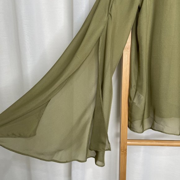 SOLD Camilla and Marc Sage Green Silk Essie Top Blouse Size 14 - Picture 11 of 14